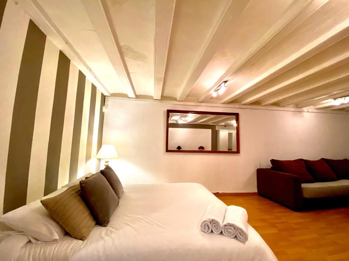فندق برشلونةفي  Bcn Beautiful Gotic المظهر الخارجي الصورة